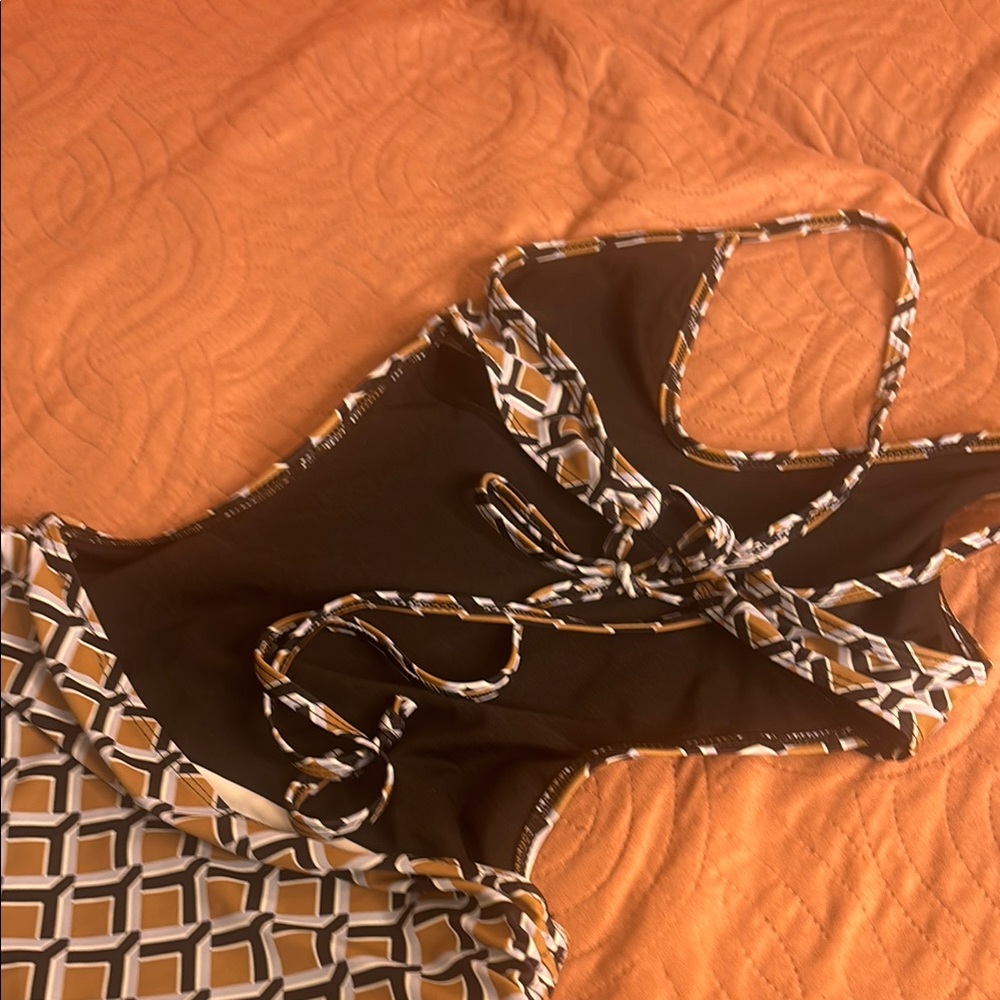 SWIM SUIT BUNDLE! - Picture 6 of 7